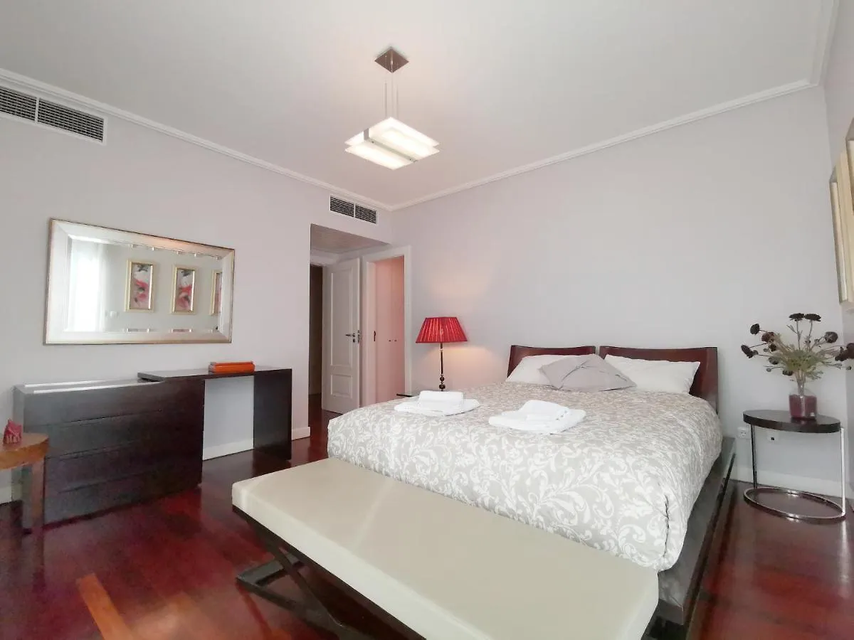 Entire Floor Parque Nacoes Prime Apartments Expo30 Lisbon Portugal